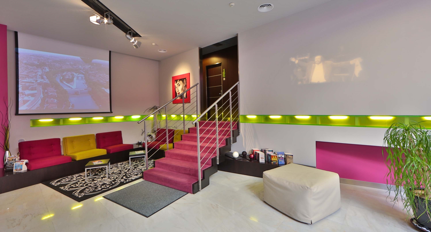 Best Western Cinemusic Hotel 15/26