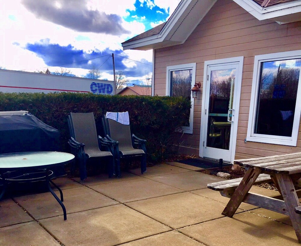 Country Inn Deerwood 16/42