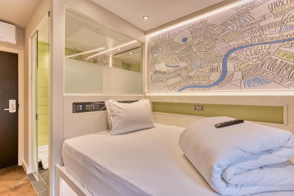 Standard, Double Bed
