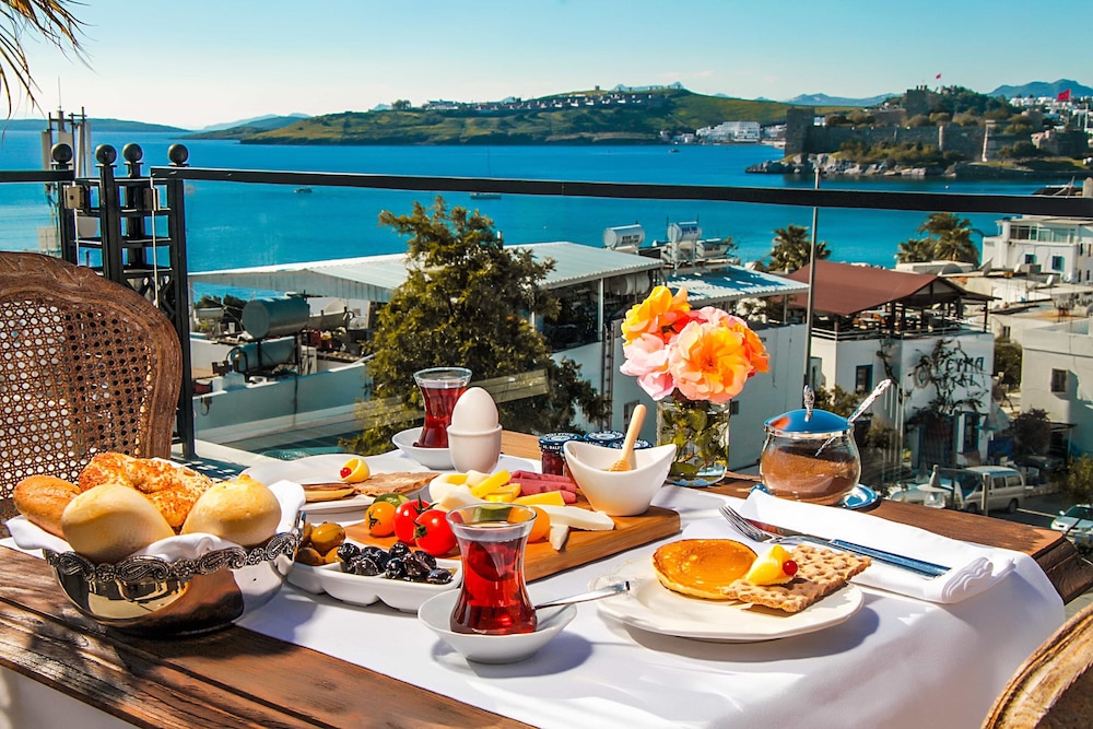 Ena Boutique Hotel 31/50