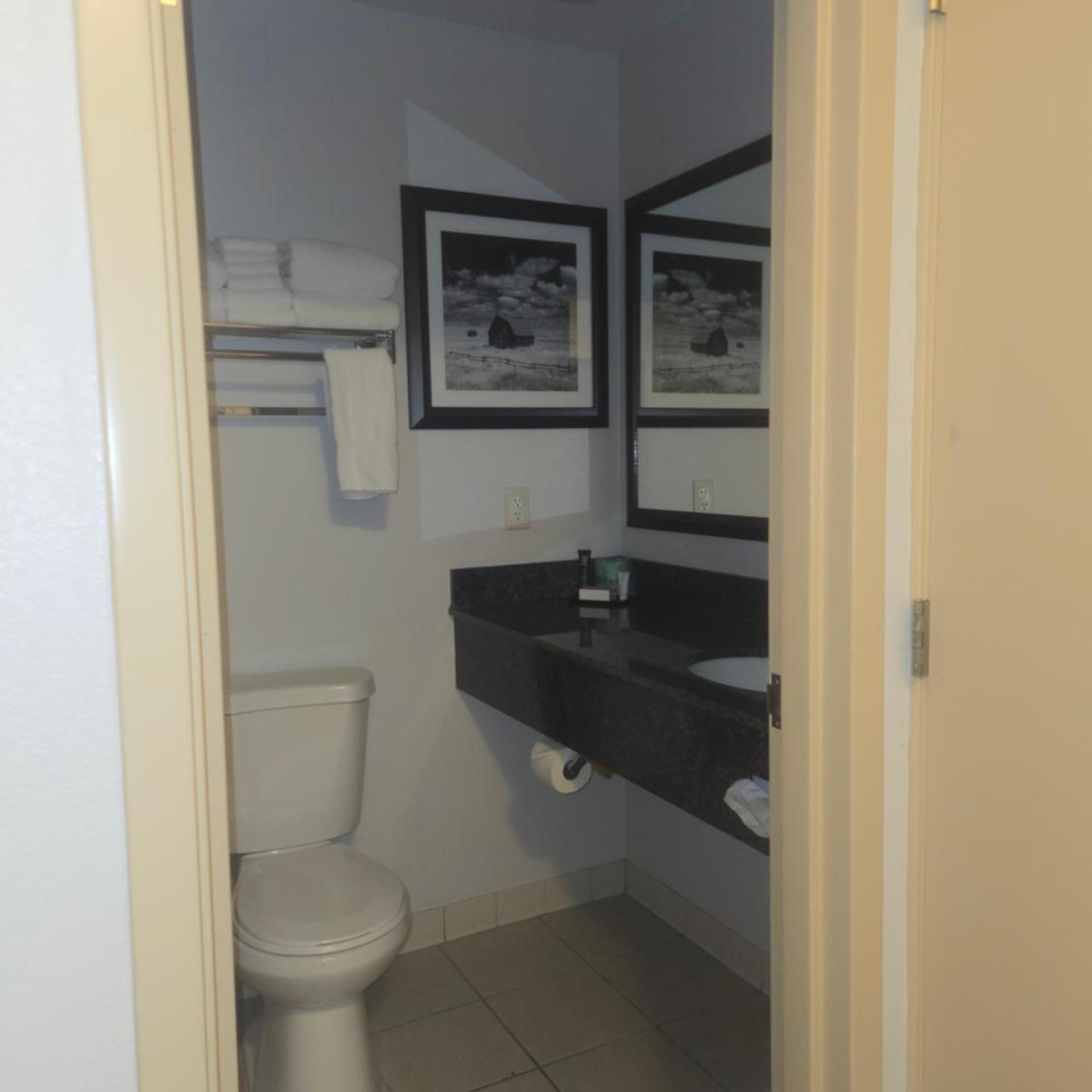 استوديو بسرير كوين، Best Western Plus Heritage Inn 4/5