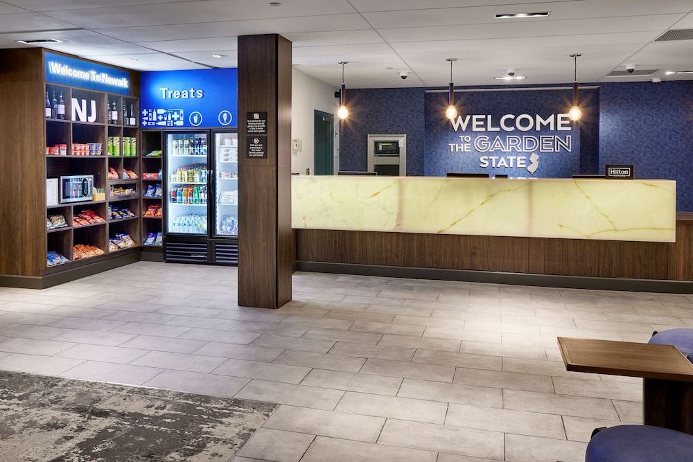 Hampton Inn Newark Airport 5/31
