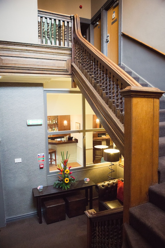 The Townhouse Chester 47/58