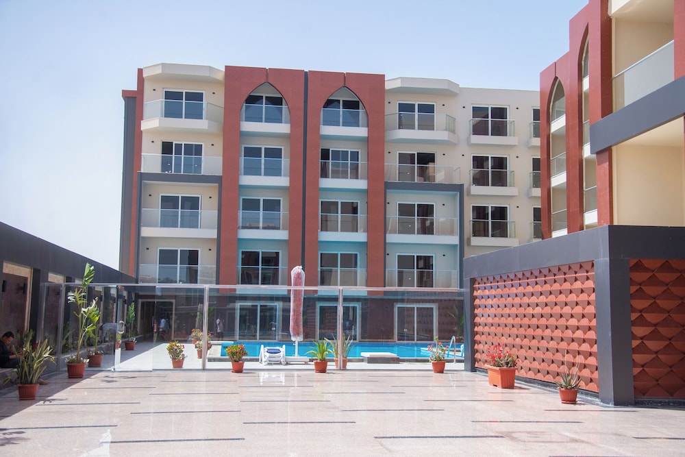 Rewaya Majestic Resort 33/50