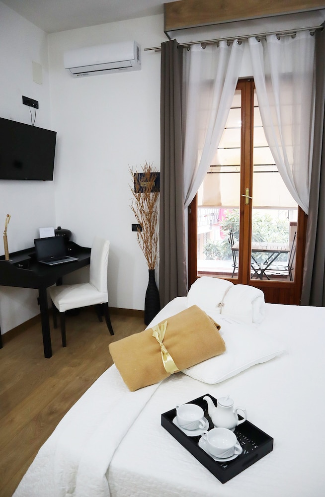 Gardenia Hotel 13/50