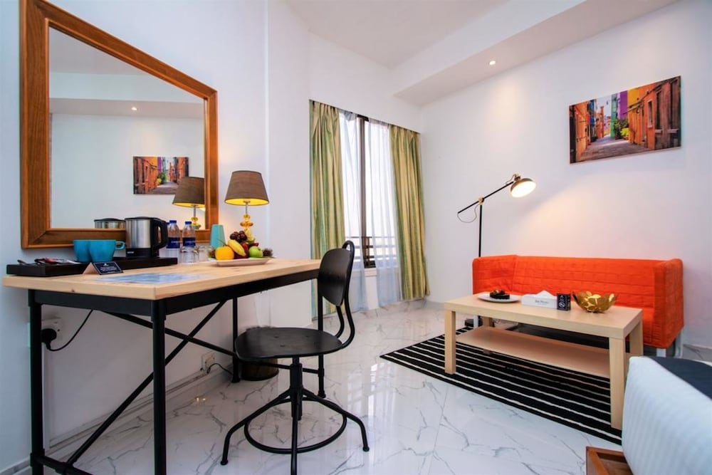lounge