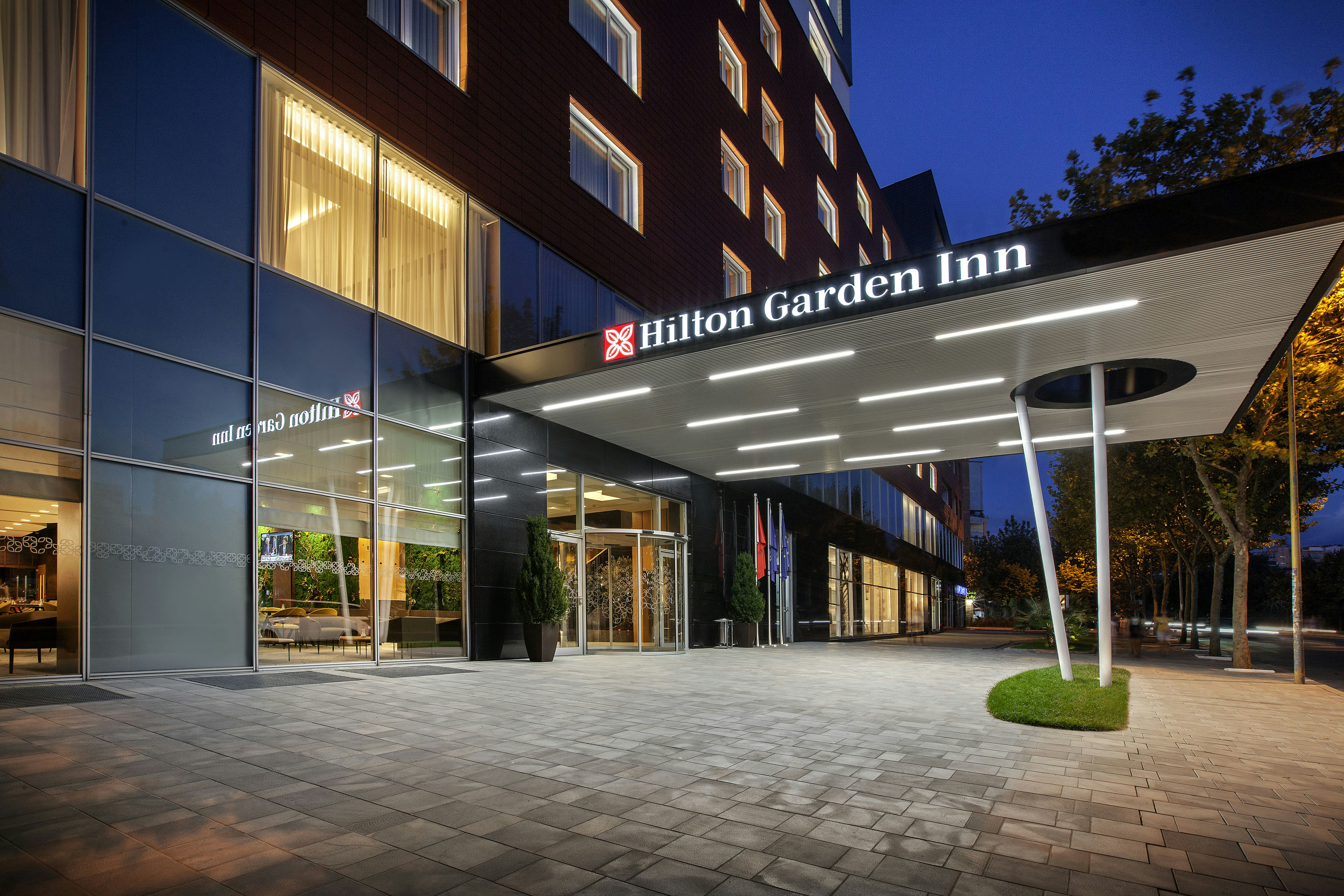 Hilton Garden Inn Tirana 80/81