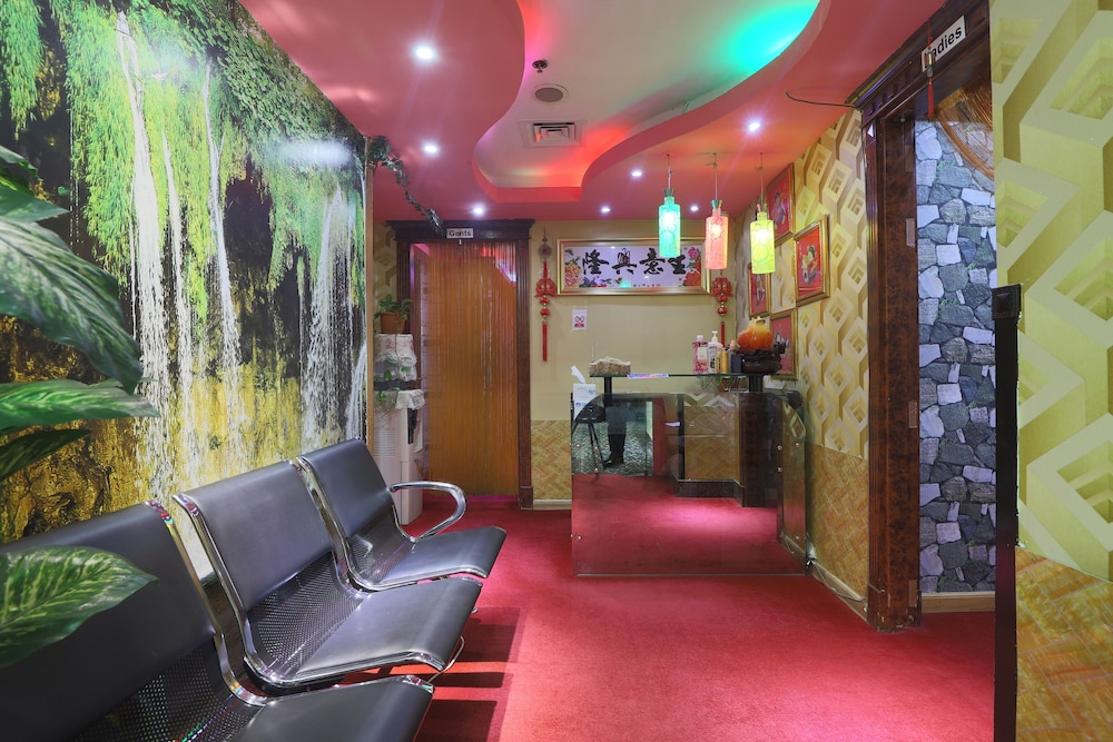 Eureka Hotel 17/20