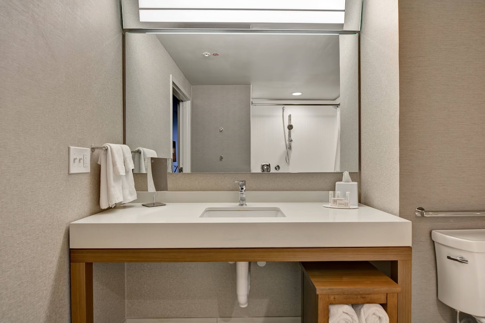 Courtyard By Marriott Jackson Madison 16/48