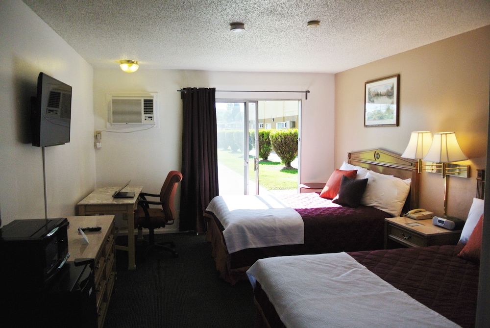 Travelodge by Wyndham Red Bluff South of Redding 19/65