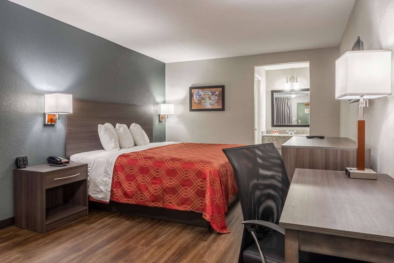 غرفة بسرير كينج، Econo Lodge East Ridge 3/4