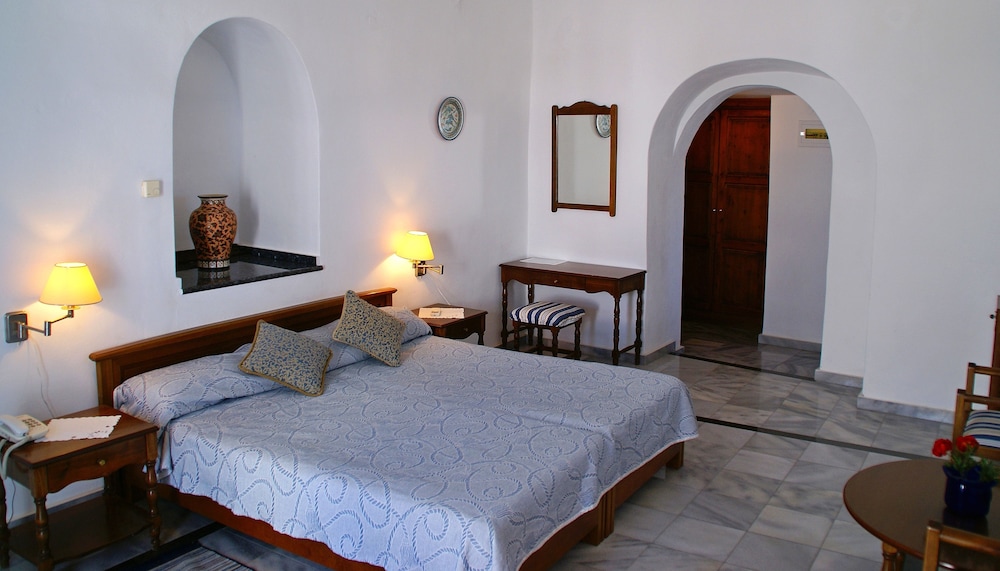 Aethrio Sunset Village Oia 12/87