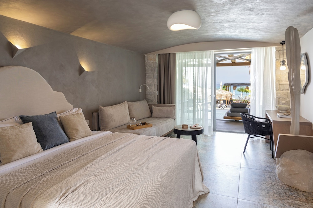 Mayasari, Suite, Double Bed, Sea View, Sofa, Private Pool