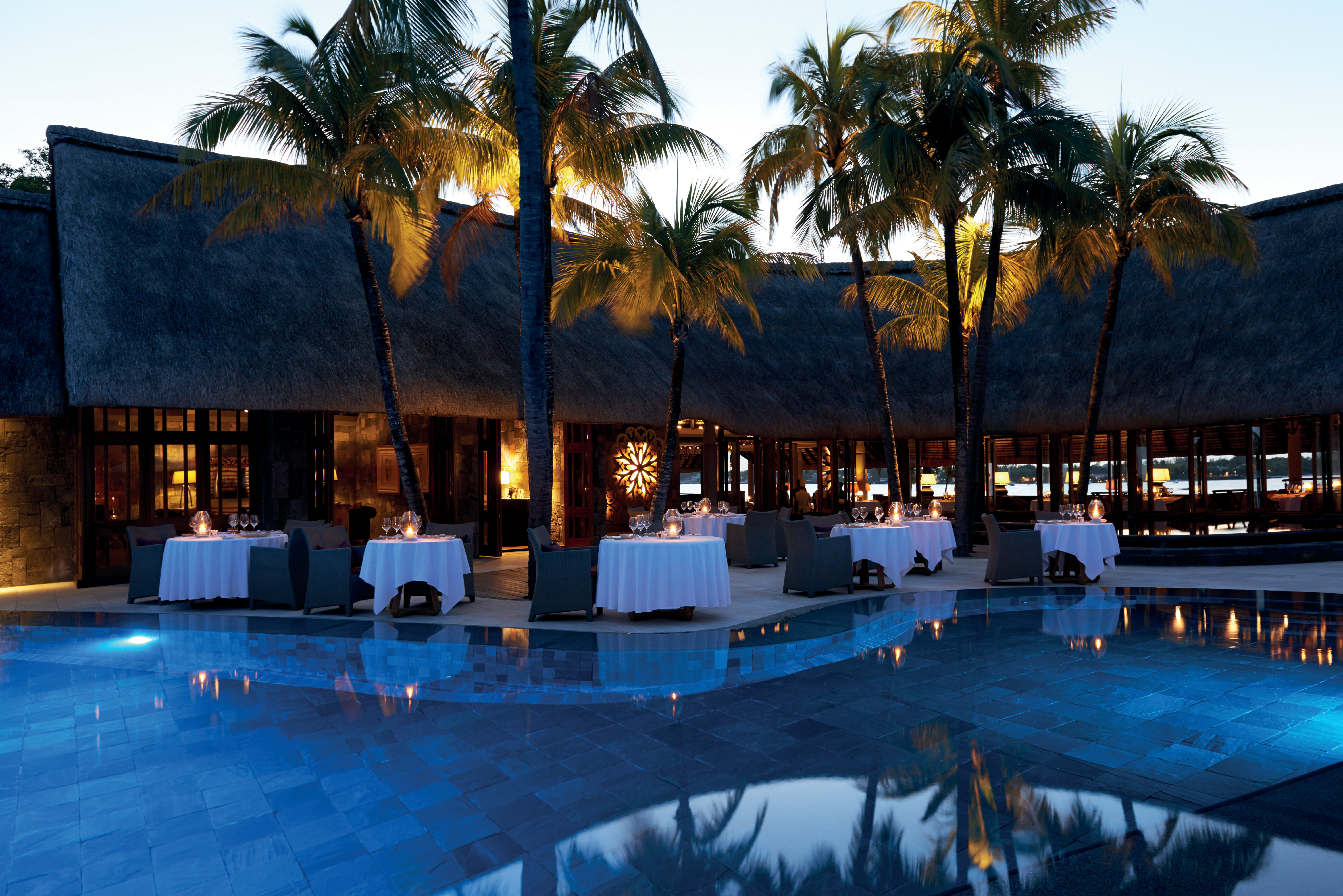 Royal Palm Beachcomber Luxury 37/43