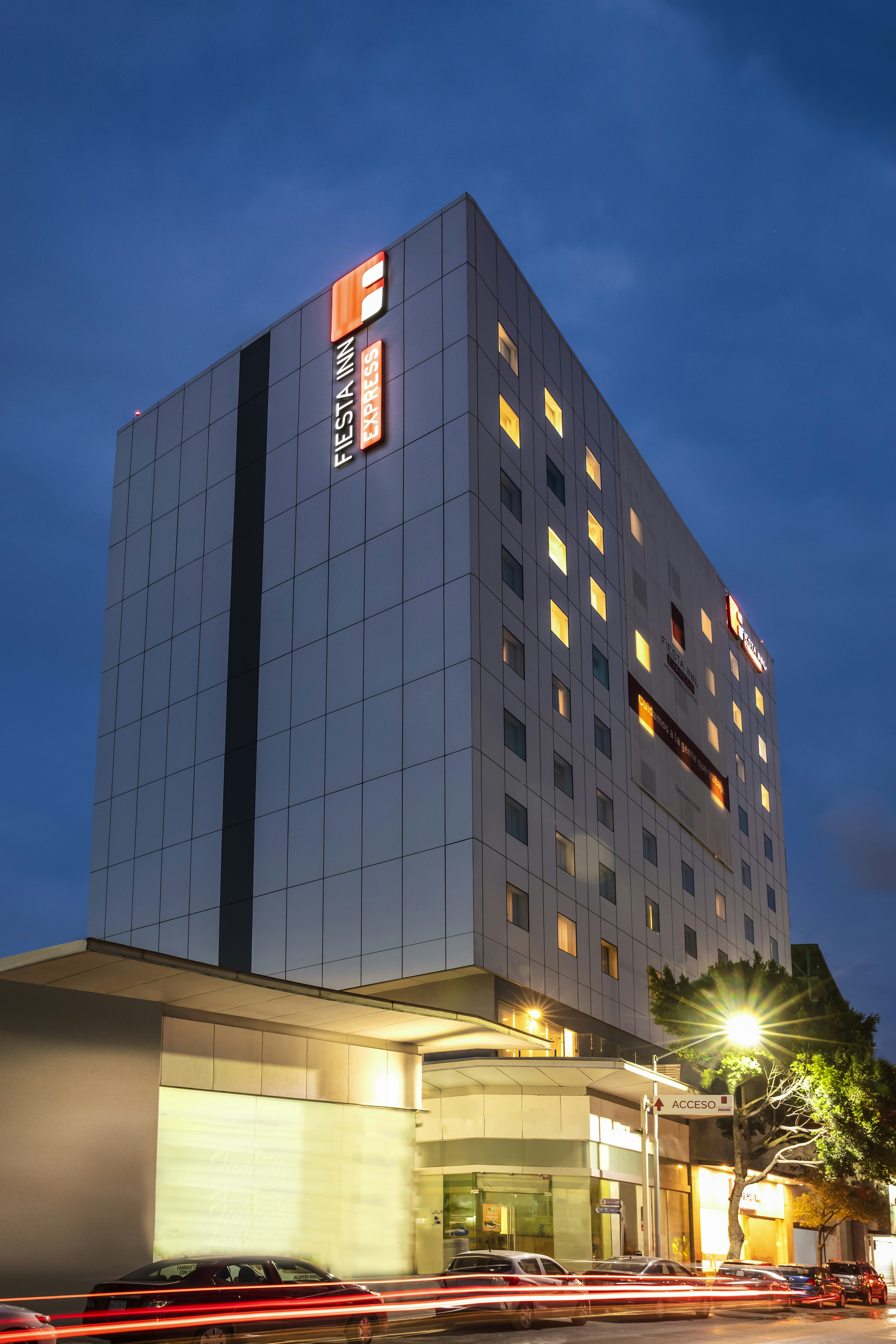 Fiesta Inn Express Monterrey Centro 1/57