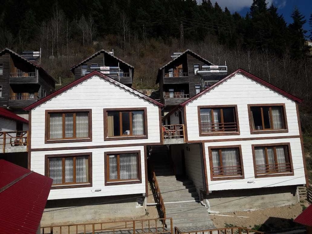 Pervanoglu Dinlenme Tesisi Motel 3/22