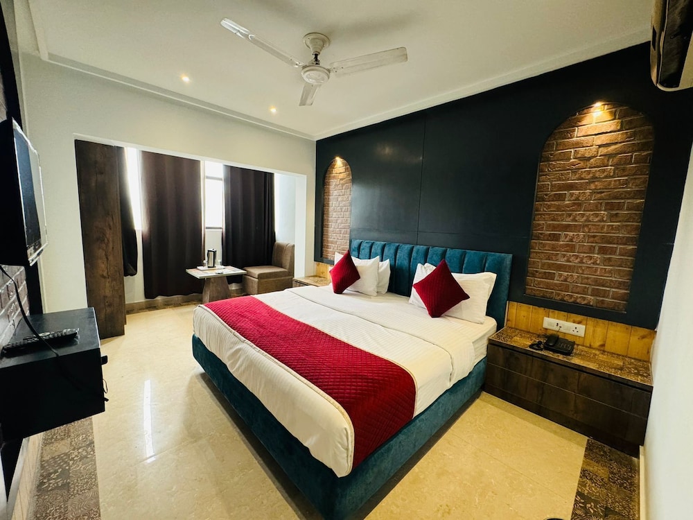 Hotel Gyan photo4