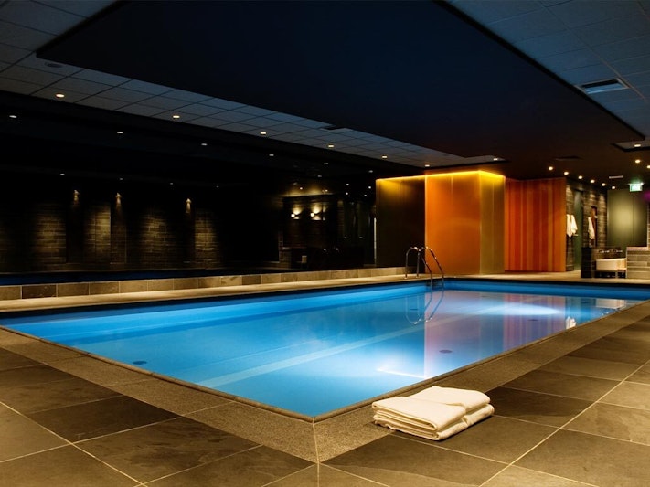 Hotel Restaurant Oud London 7/9