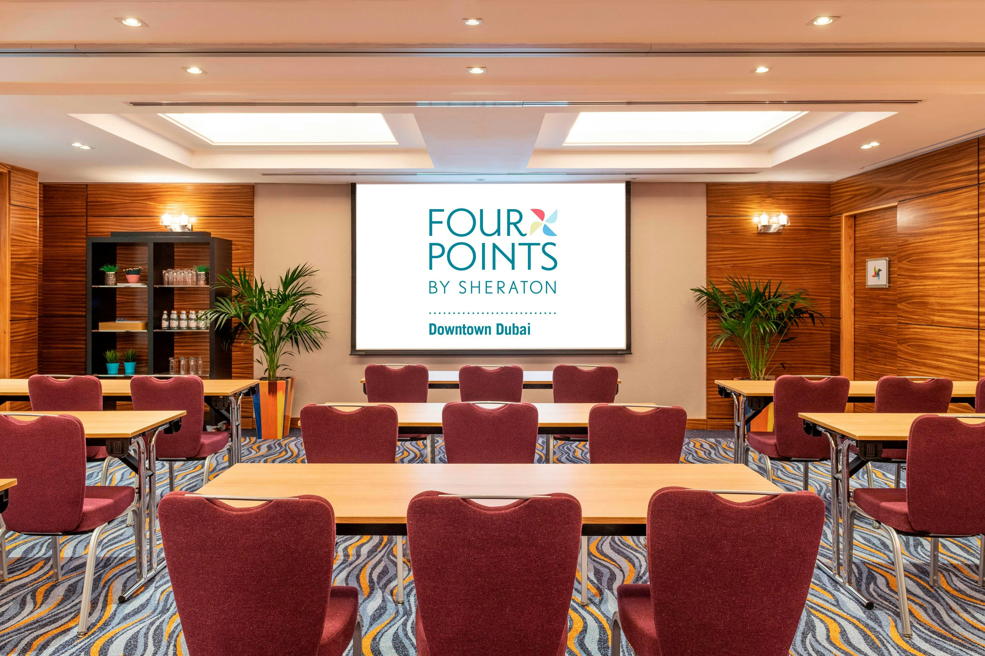 Four Points by Sheraton Bur Dubai 52/57