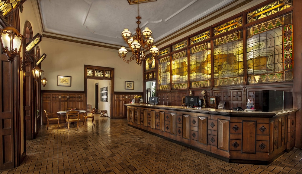 Lobby at El Hotel Kartika Wijaya Batu, BATU