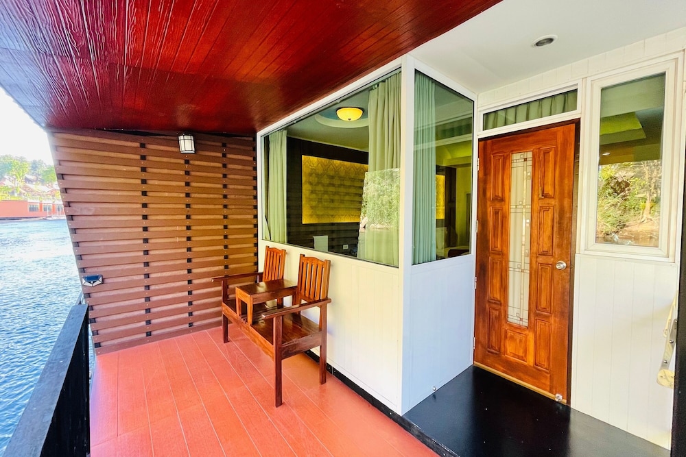 Banrimkwae Paerimnam Resort 8/50