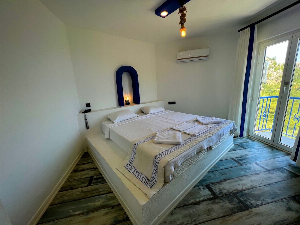 LAVANTA HOTEL TURUNC 14/73