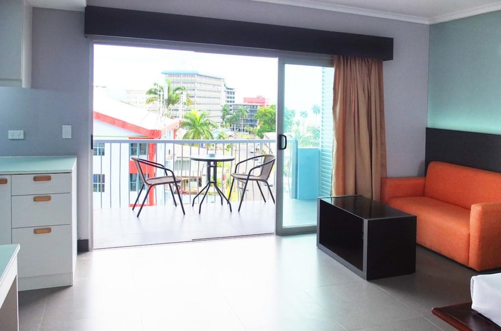 Southern Cross Hotel Fiji 32/57