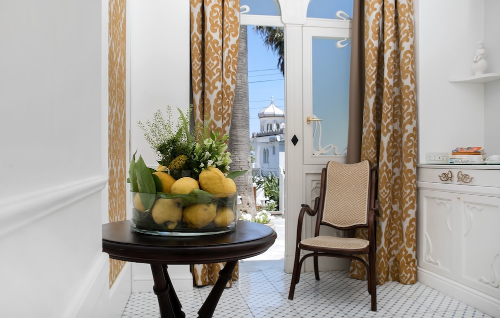 Luxury Villa Excelsior Parco 55/76