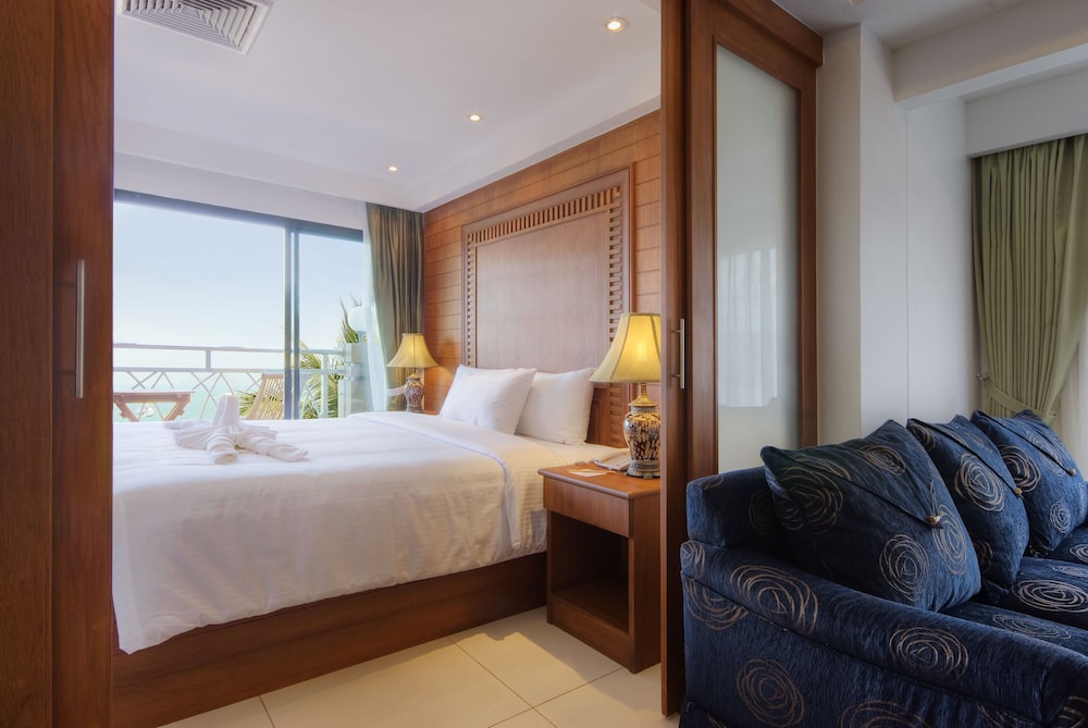Baywalk Residence Pattaya By Thaiwat 15/31