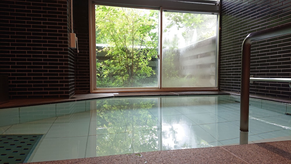 Kyou Bar Lounge & Inn 33/58