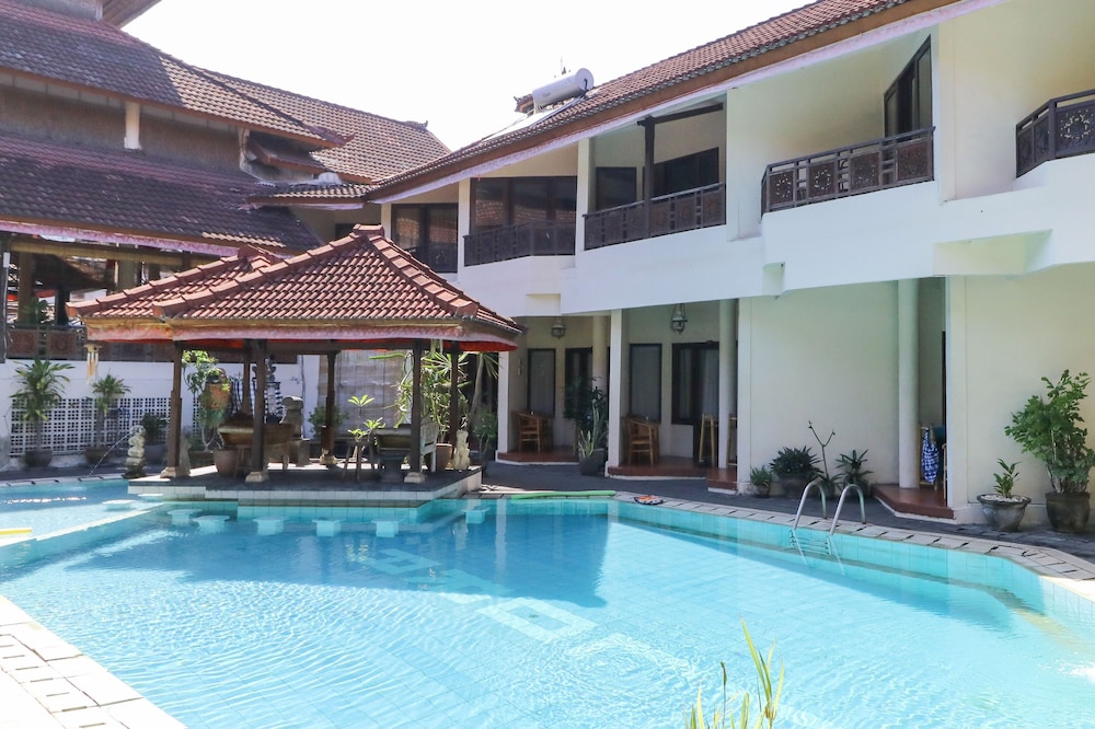 The Flora Kuta Bali 9/62