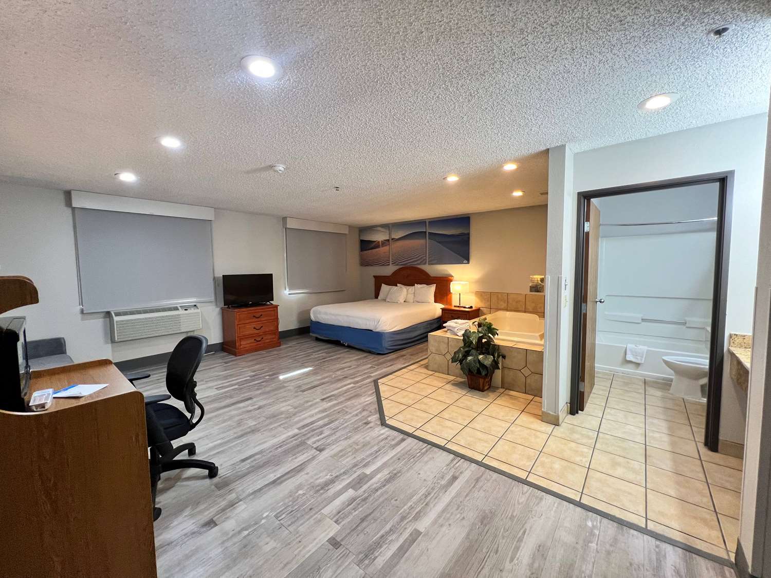 Antelope Inn & Suites 27/33