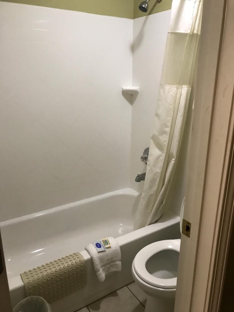 Euro Inn and Suites Slidell 3/17