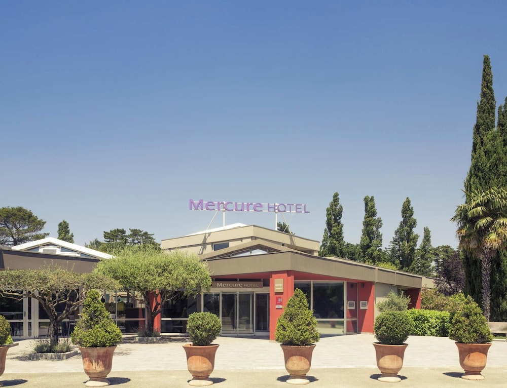 Mercure Orange Centre 2/49