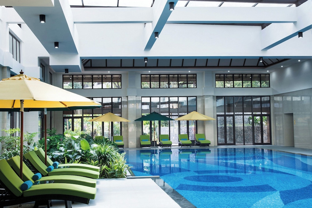 Intercontinental Hotels Xishuangbanna Resort 4/50
