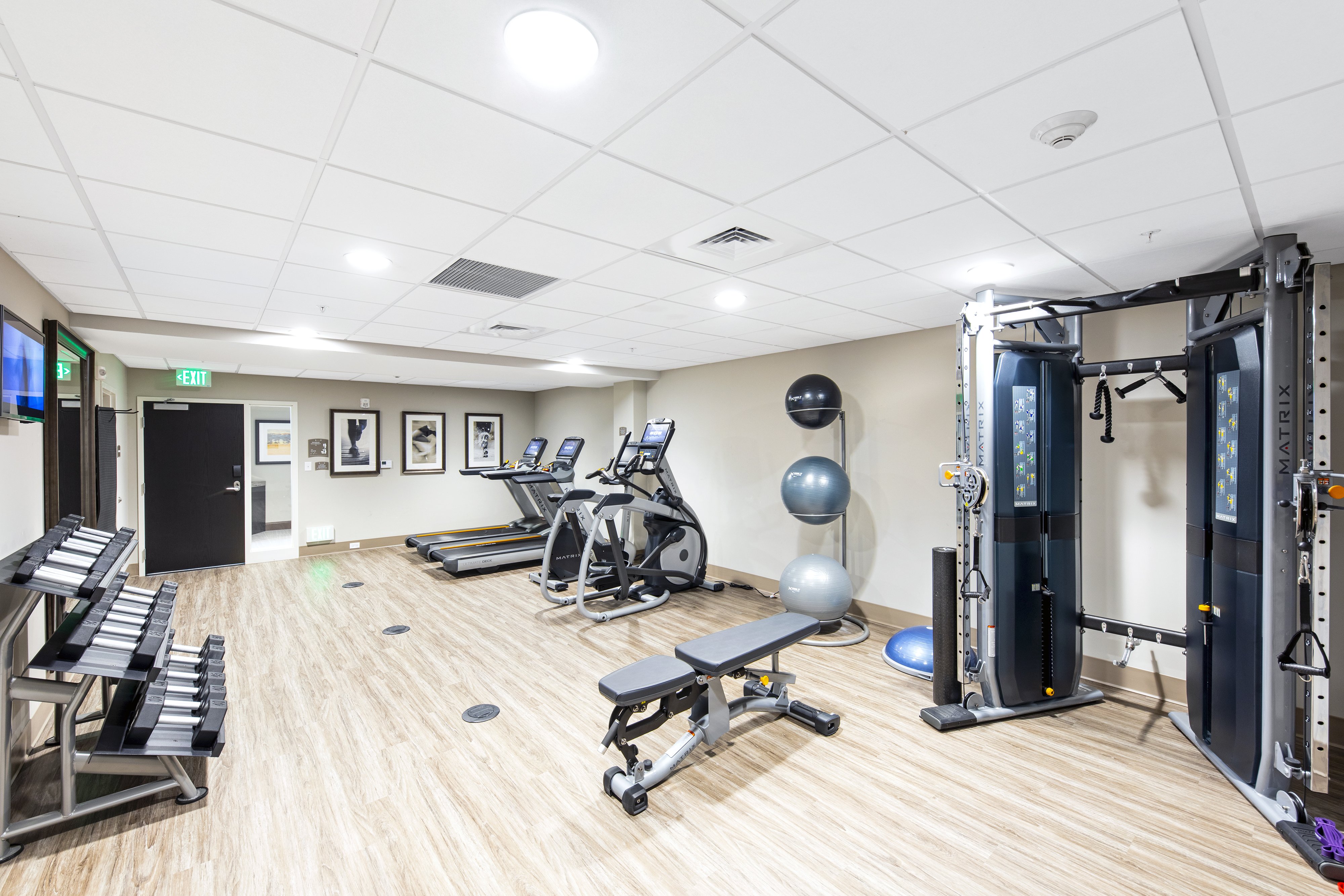 Staybridge Suites Naples Marco Island 34/75