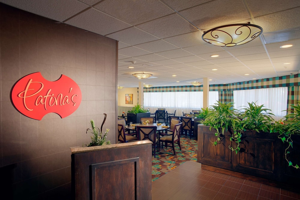 Doubletree By Hilton Santa Fe 44/62