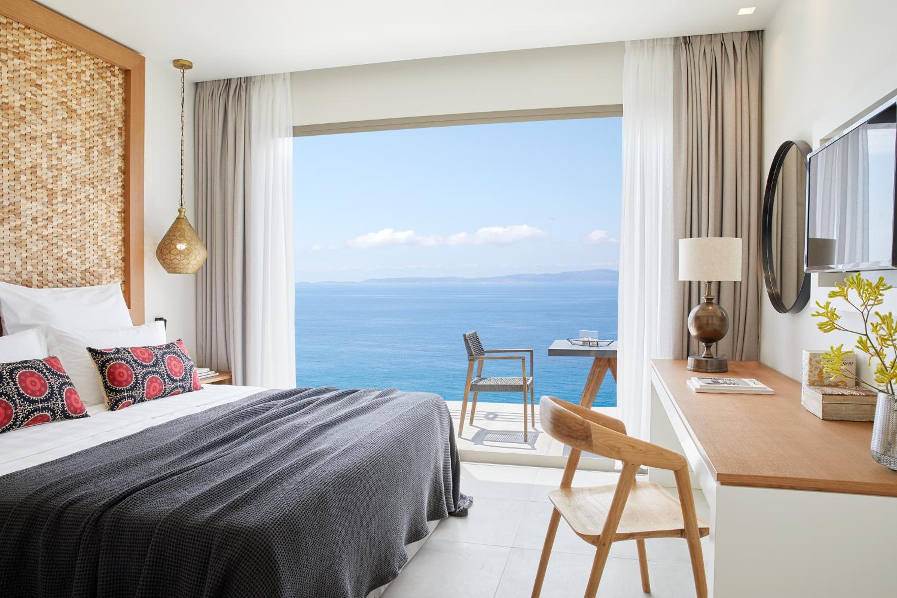 1 Bedroom, Family Suite, Sea View