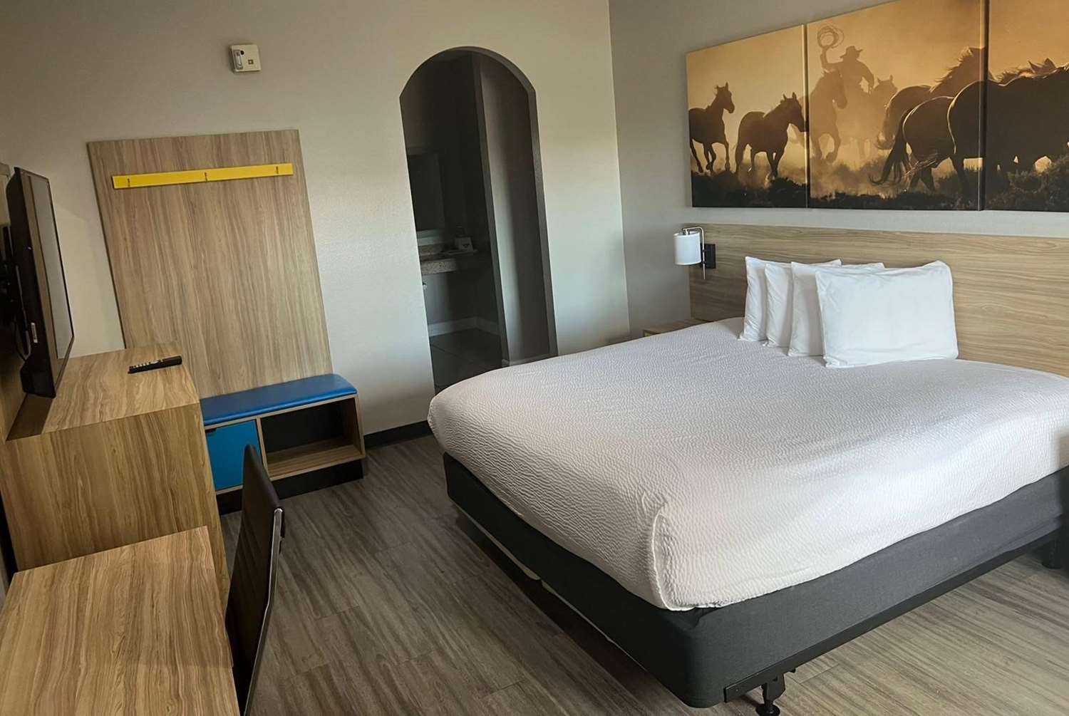 Days Inn By Wyndham Humble/Houston Intercontinental Airport 9/33