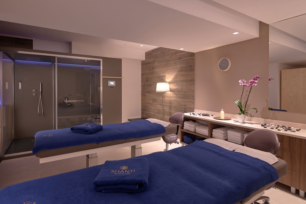 Huma Kotor Bay Hotel & Villas 39/79