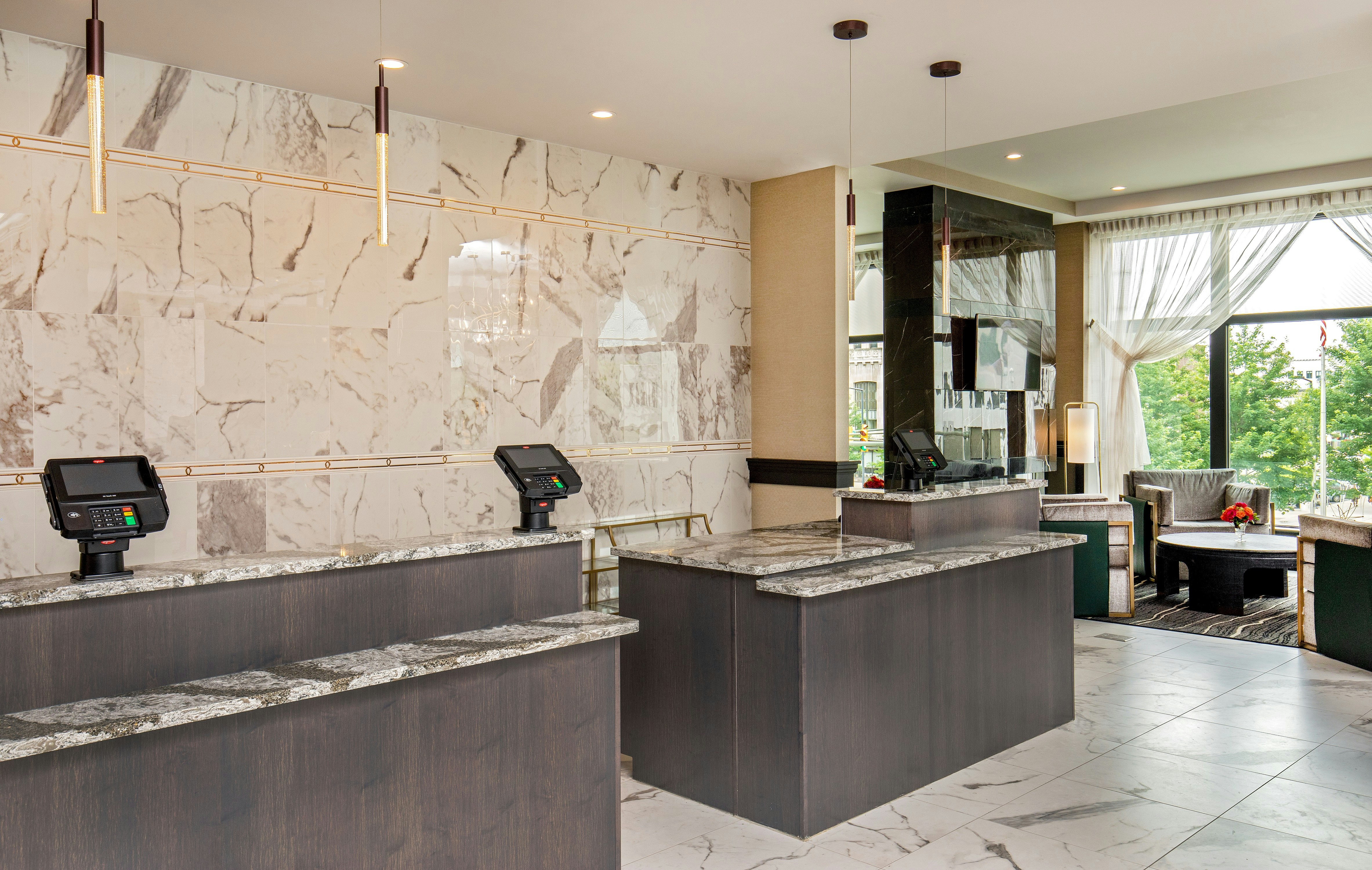 DoubleTree by Hilton Youngstown Downtown 4/46