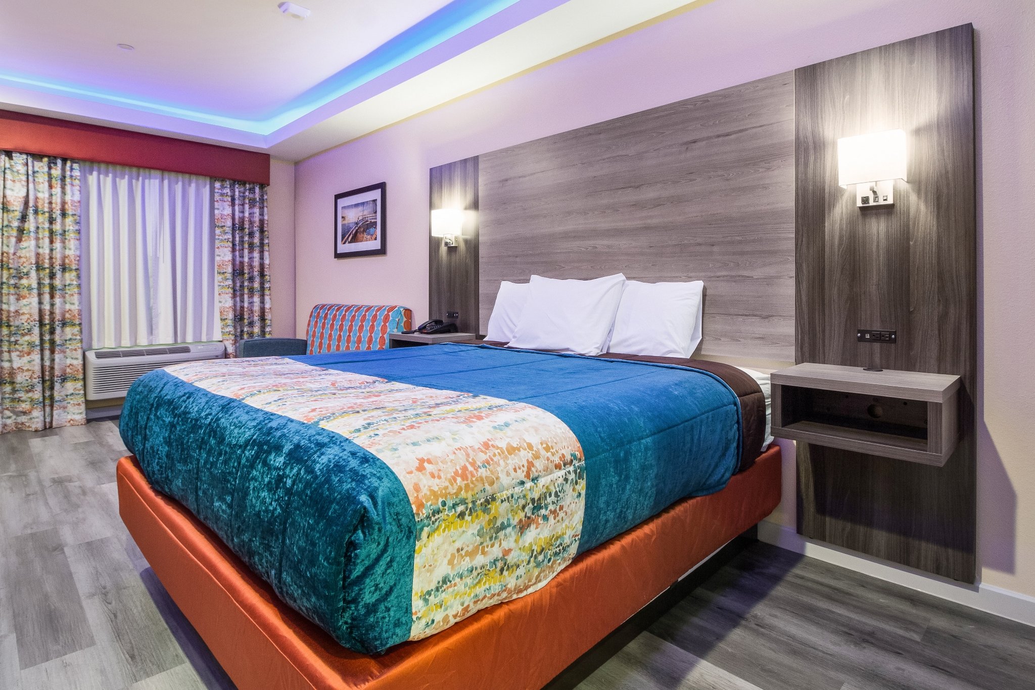 Scottish Inns and Suites Willowbrook 7/25