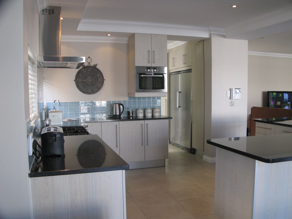 Spatalla Holiday Homes 10/50