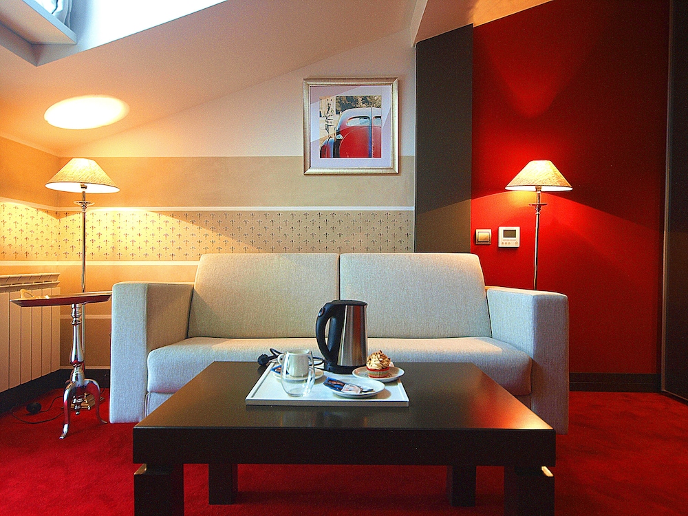 Costa Esmeralda Suites 36/50