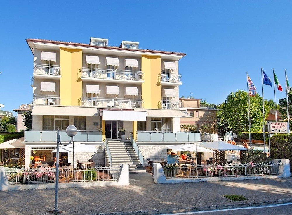 Hotel St. Moritz 1/46