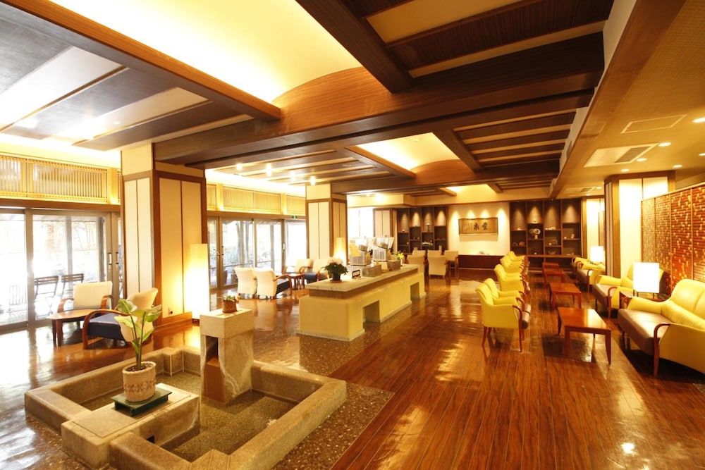Shimobe Hotel 52/67