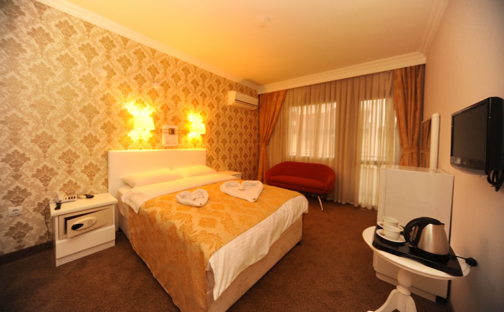 Mara Palace Hotel 64/92