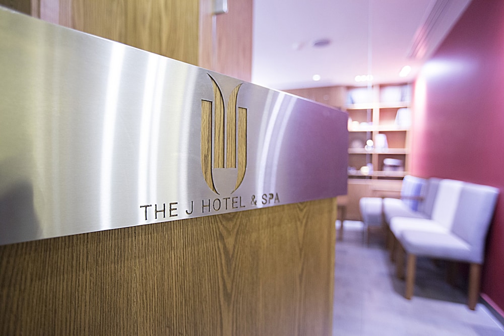 THE J HOTEL AND SPA 12/27