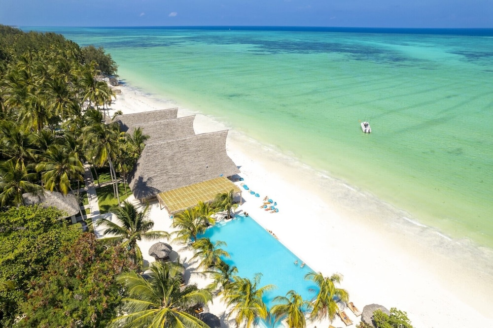 Ndame Beach Lodge 64/67