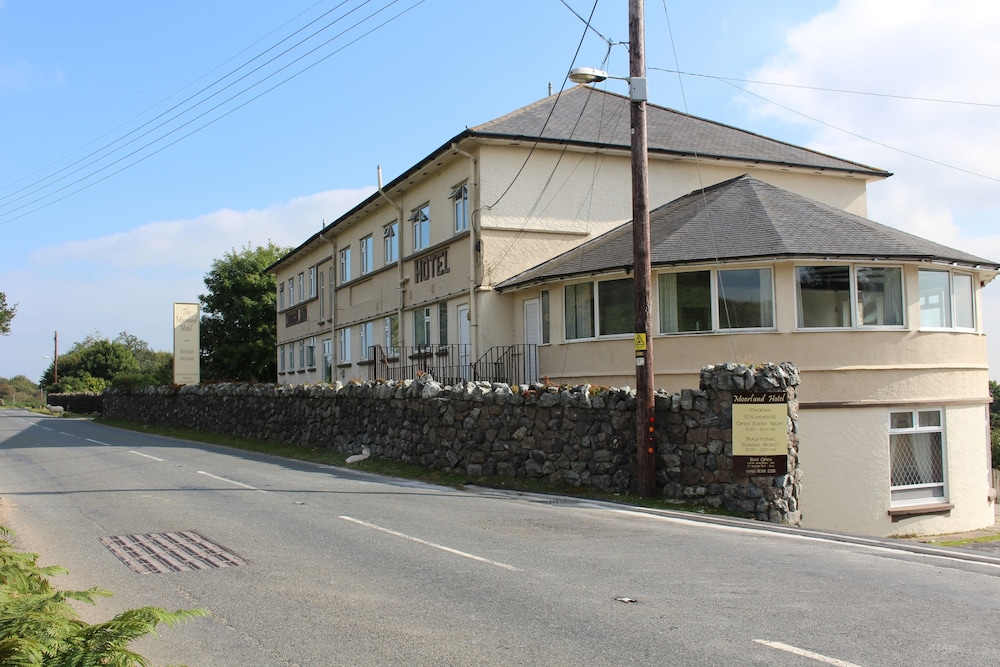 The Moorland Hotel 3/50